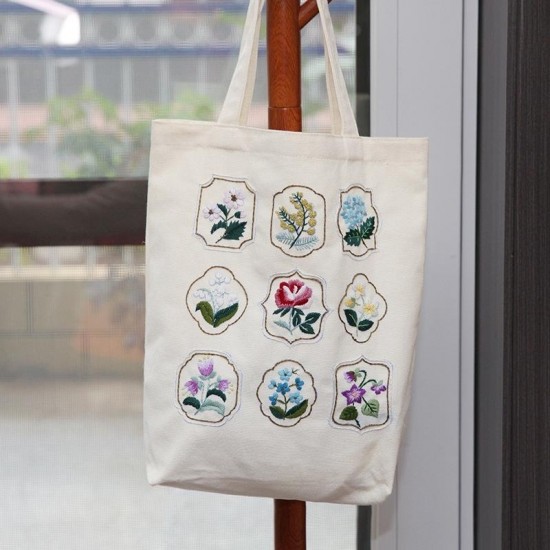 Modern Patchwork Carry Bag in Neutral